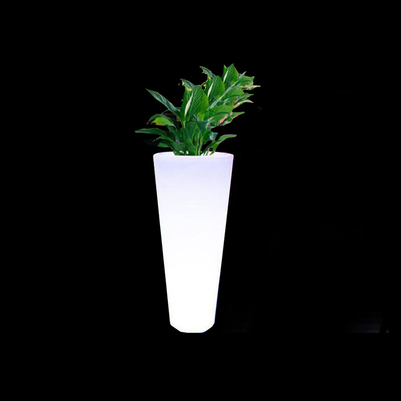 verkoper Acquiesce Microprocessor Verlichte bloempot huren bij LED Event . Levering door heel Nederland verkoper Acquiesce Microprocessor Verlichte bloempot huren bij LED Event . Levering door heel Nederland