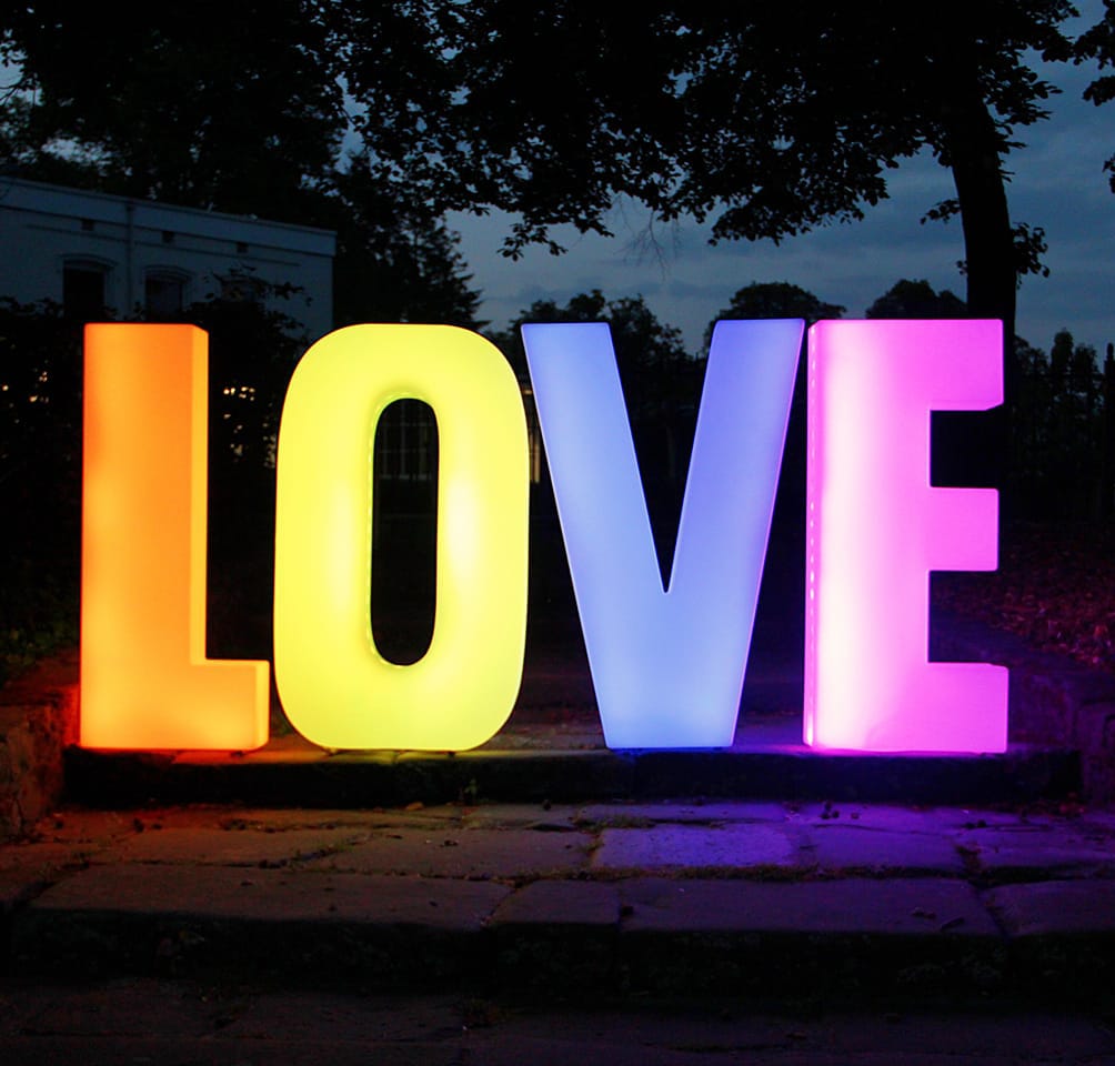 Verslaafd Korst Geit LED Letters "LOVE" voor jullie bruiloft of feest- Uniek in Nederland